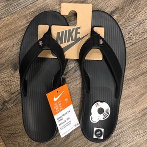 NWT Nike Bella Kai Thong/Flip-flop